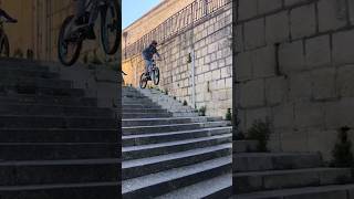 SALTO inedito al Castello dei Conti a Modica downhill jumps stairs mtb modica sicilia [upl. by Ajile]