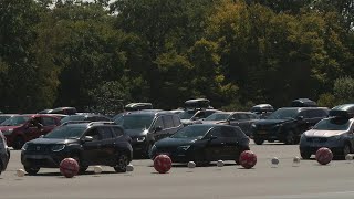 Trafic dense en région parisienne pour le retour des vacanciers  AFP Images [upl. by Janenna201]