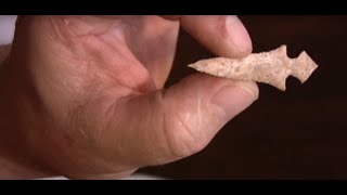 Flint Knapping for beginners How to make an arrowhead from a flake Hayes Point Pedernal Silex [upl. by Arimlede]