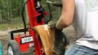 Huskee 22ton Log Splitter [upl. by Uri]