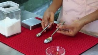 What Is the Difference Between Dinner Spoons amp Teaspoons  Helpful Kitchen Tips [upl. by Harrow287]