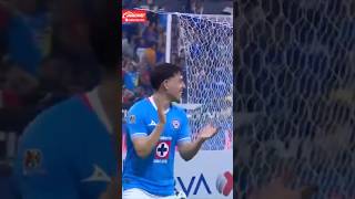 PEDAZO DE GOL DE ALEXIS GUTIÉRREZ  10 Cruz Azul [upl. by Malloy538]