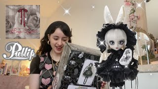 🗝️🌙 Unboxing the Elegant amp Mysterious Pullip doll Mayle La Rouge Edition  French caption [upl. by Guglielma923]