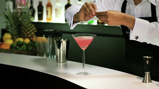 Crafting the Perfect Cosmopolitan 🔥🍸  Diageo Bar Academy [upl. by Nessej]