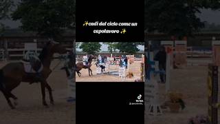 Però come un capolavoro sempre😂 equitazione horse equestre [upl. by Einnok]