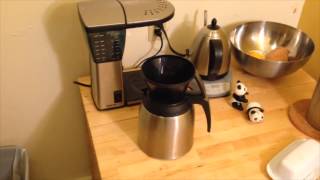 Coffee Maker Review Bonavita BV 1800TH [upl. by Flanagan]