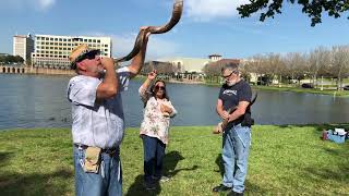 Shofar kudu horn sounds great [upl. by Dimond]