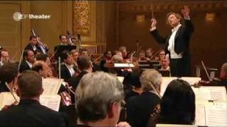 FWelserMöst conducts JStrauss jrs quotAnnen Polkaquot op117 [upl. by Odranreb187]