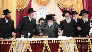 Viznitz Rebbe Attends Siyum Hashas Of A Bochur In The Viznitz Yeshiva  Sivan 5784 [upl. by Artinahs354]