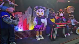 Chuck E Cheese in Hicksville NY  Down the Road NO AUDIO towards the end of the song [upl. by Maris584]