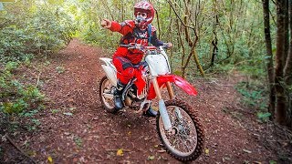 EXPLORANDO A FLORESTA DO VELHO SATÂNICO COM A MOTO DE TRILHA [upl. by Ittap]