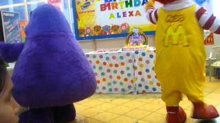 MDonald and Grimace dancing the Kiddy Crew dance [upl. by Ykcaj]