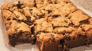 THE BEST BROWN BUTTER BLONDIE RECIPE 2020  SweetToothMunchies [upl. by Onairda551]