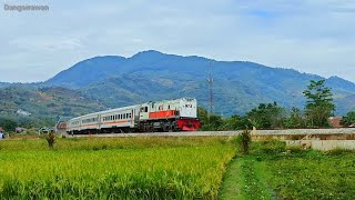 Pesona Alam di Jalur Single Track Cicalengka 4 Kereta Menikung Cantik diTempat ini [upl. by Kozloski]