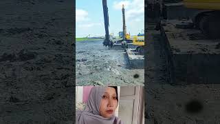 Pakai ponton‼️excavator alatberatindonesia alatberat alatberatexcavator operatoralatberata [upl. by Notnirt334]