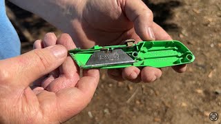 How To Change A Utility Knife Blade Mechanism Explained [upl. by Aliuqat]