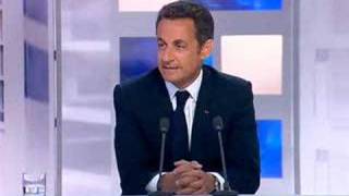 Les images de Sarkozy en quotoffquot avant son interview sur F 3 [upl. by Mccallum225]