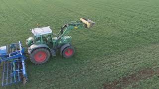 Grünland Striegeln  Nachsäen mit Köckerling Grasmaster  Fendt Favorit 512C [upl. by Weight]