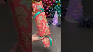 ✨🎁 Christmas socks 🎁 giftwrapping christmas shorts [upl. by Lavro]