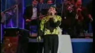 Cristian Castro vuelveme a querer  mi vida sin tu amor llorar por dentro live [upl. by Reames]