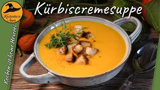 Kürbissuppe mit Kokosmilch  Curry und Zimtcroutons [upl. by Ula]