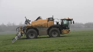 Challenger 655D Rogator on Floatations Fertilising [upl. by Iago]