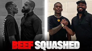 Israel Adesanya amp Jon Jones Face Off Play Fight amp Squash Their Beef On Casino Floor [upl. by Etiam]