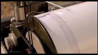 Seismometer earthquake [upl. by Wobniar]