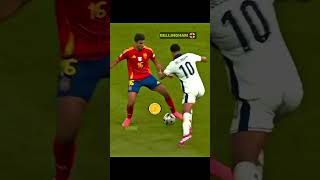 Footballer skills football barcelona skills urcristiano cristiano [upl. by Gar]