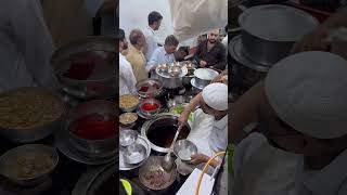 People are Crazy 🤪 for Majeed Nihari  Famous Nihari Rawalpindi [upl. by Asare537]