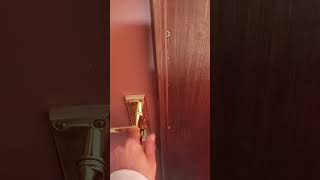 Abbey Green Bath BA1 1NW – how to open front door to the flat [upl. by Chilt]