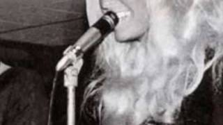 Patty Pravo  Sola In Capo Al Mondo [upl. by Oeniri]