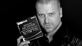 Interview mit Bernhard Aichner Autor des Thrillers TOTENFRAU [upl. by Ayikal124]