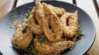 Easiest Zi Char Cereal Prawns Recipe  麦片虾 [upl. by Threlkeld]