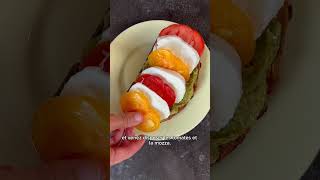 Tartine caprese tomates et mozza [upl. by Coniah51]