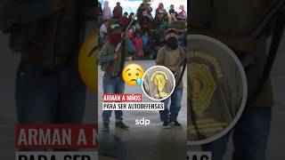 20 NIÑOS 👧👦 son parte de un grupo AUTODEFENSA en Guerrero Su comunidad alerta por LOS ARDILLOS 😥 [upl. by Hsirahc]