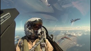 Luchtgevecht F16 en F15 boven Noordzee [upl. by Anik]