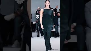 Vittoria ceretti runway walk is totally insane 🥵👠💅🏻vittoriacerettisupermodelviralshorts2024 [upl. by Kcinomod688]