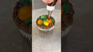 Cornucopia cupcakes 🌽🍇cake cakeart thanksgiving fallbaking [upl. by Itirp]