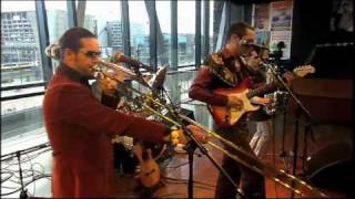 La Caravane Passe  Babakool Babushka live Bimhuis Amsterdam [upl. by Darce]