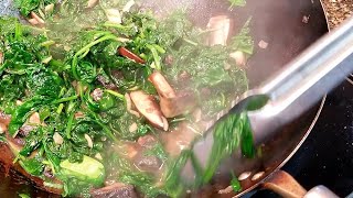 Garlic Mushrooms and Spinach Stir Fry Recipe EASY vegetable side dish for dinner [upl. by Ahsahtan511]