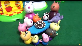 Мультфильм игрушками Свинка Пеппа Peppa День Рождения овечки Сьюзи [upl. by Vinn869]