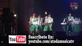 Banda Machos quotChiquita Bonitaquot Desde El Aragon En Chicago IL 532014 [upl. by Enaelem247]