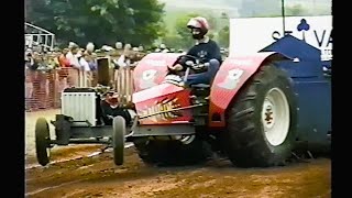 Trekker TrekTractor Pulling Holambra 2002 [upl. by Inez35]