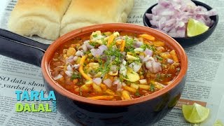 मिसल पाव Misal Pav  Maharastrian Misal Pav by Tarla Dalal [upl. by Odnala]