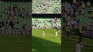 Bartra agradece apoyo de la afición bética BetisCelta 101124 realbetis football [upl. by Asila]