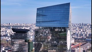 Banque Populaire et Caisse d’Epargne en haut de la tour BPCE [upl. by Grondin2]