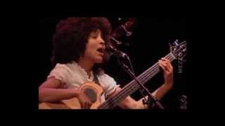 ESPERANZA SPALDING  Samba em Prelúdio  Baden Powell [upl. by Jonna344]