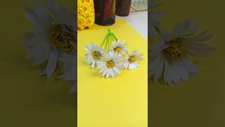 Paper Daisy Flower craft youtubeshorts paperflower shorts [upl. by Erikson]