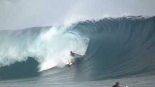 Surfing Restaurants and Cloudbreak in Tavarua Fiji [upl. by Kuhlman315]